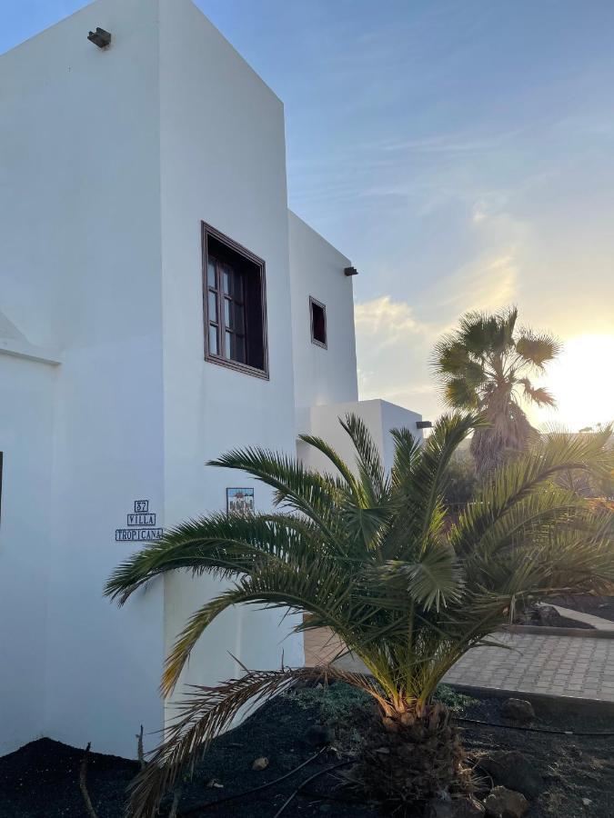 Villa Tropicana Playa Blanca  Ngoại thất bức ảnh